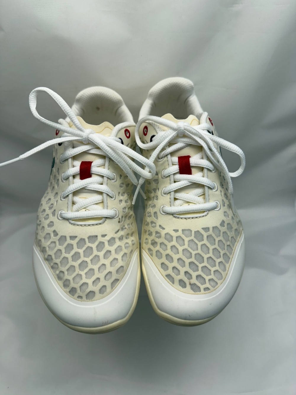 Vivobarefoot 39L (Women's Size 9) Stealth 2 White Workout Sneakers